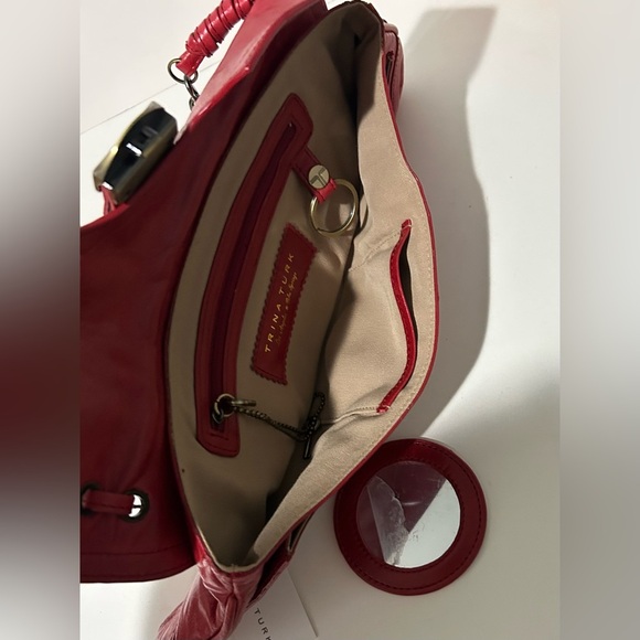 Trina Turk Elegant Red Leather shoulder bag Clutch with Chain strap NWT - Picture 6 of 11